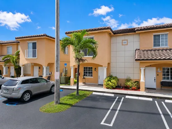 3539 W 76th St APT 6, Hialeah, FL 33018