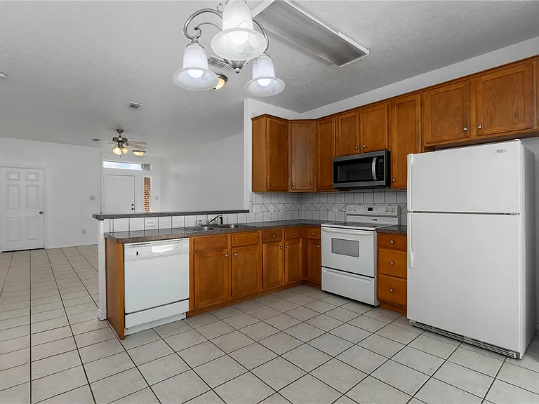 3511 Farah Dr — Photo 14