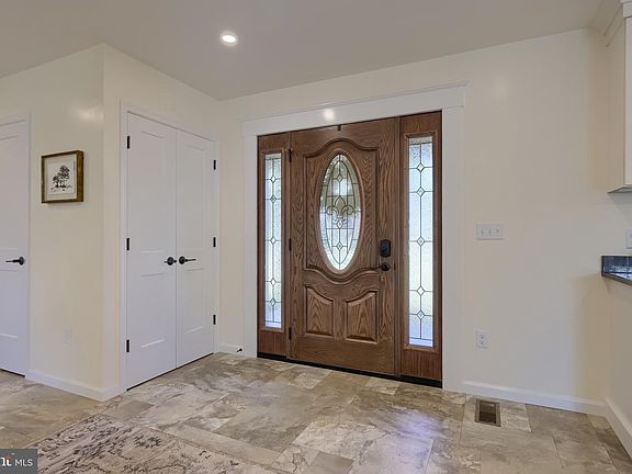5th image of 41 Garloff Rd