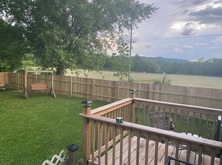 257 Lyons Station Rd, New Haven, KY 40051