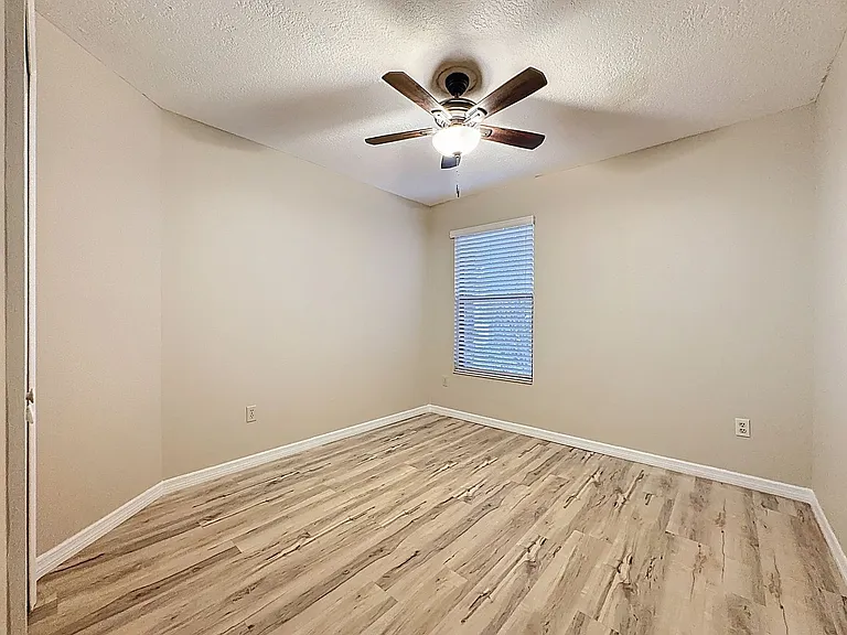 5392 Rocking Horse Pl — Photo 15
