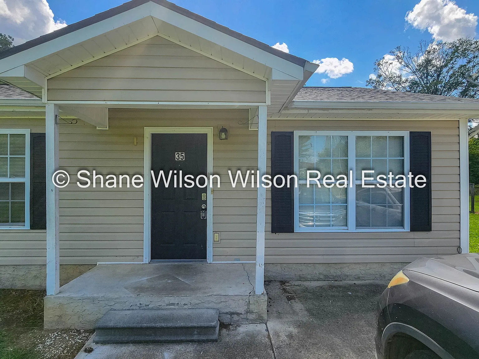 2 bed, 840 sqft, $999 — Photo 2