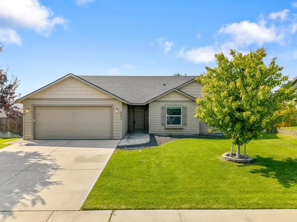 6273 Teak Ln, West Richland, WA 99353