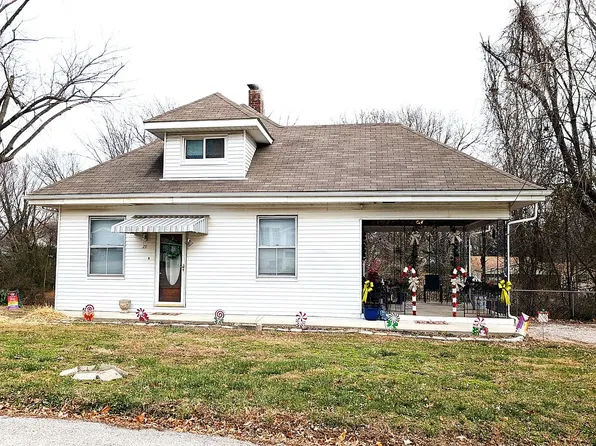 29 Superior Dr, Belleville, IL 62223