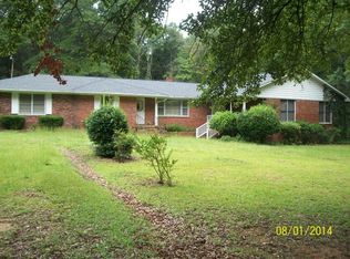 6270 Fish Rd, Dalzell, SC 29040