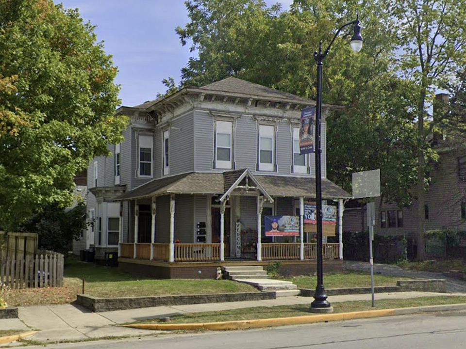 1st image of 404 S Washington St Unit 2