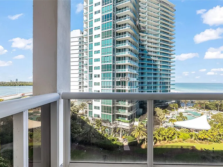 10275 Collins Ave #905 — Photo 25