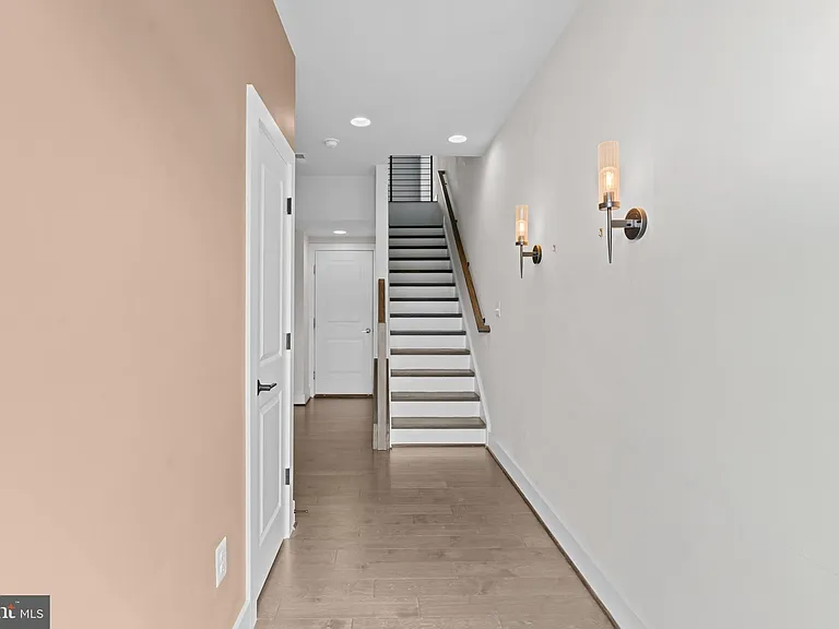 5284 Ridgeview Retreat Dr — Photo 3