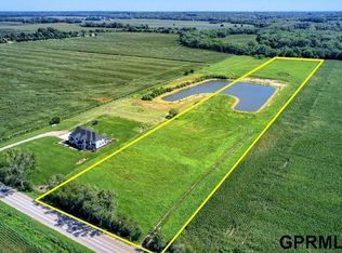 252 Between F & Q St, Waterloo, NE 68069