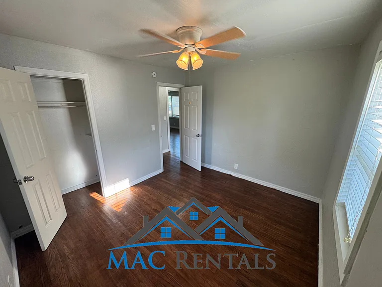 3316 SW 39th St — Photo 11