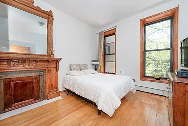 Rented by Level Group