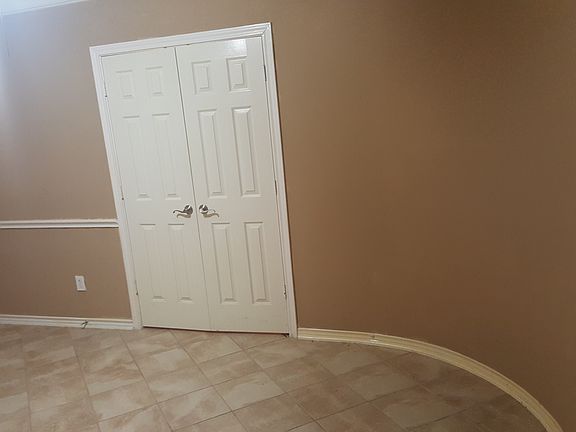 5th image of 1415 Kern Canyon Ln
