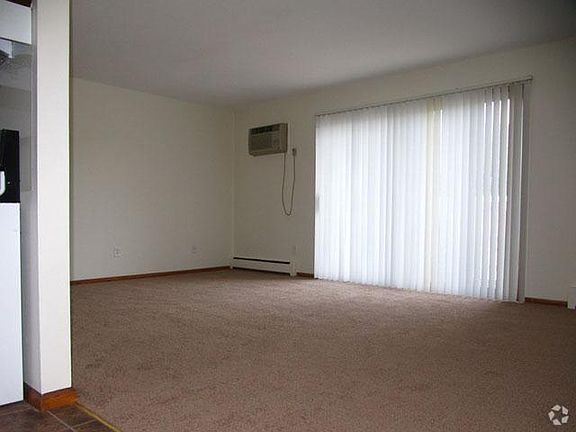 5th image of 8500 56th Ave N