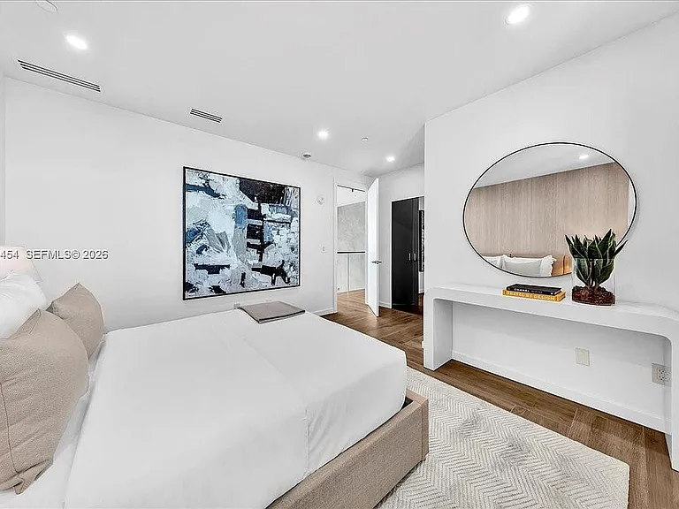 888 Biscayne Blvd #5704 — Photo 28