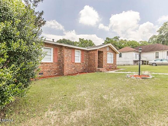 4th image of 3425 Finneydale Ct