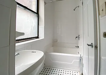 Rented by Kahen Properties
