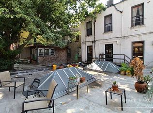 111 Grand St #2R, Brooklyn, NY 11249