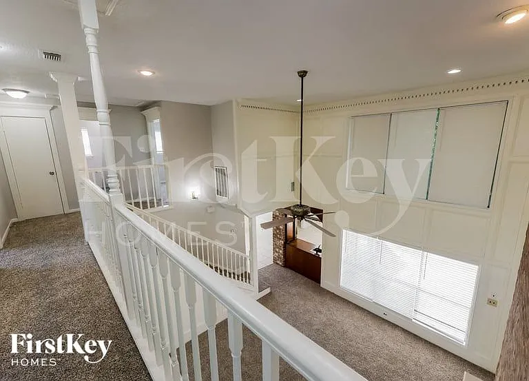 8334 Burwood Park Dr — Photo 9