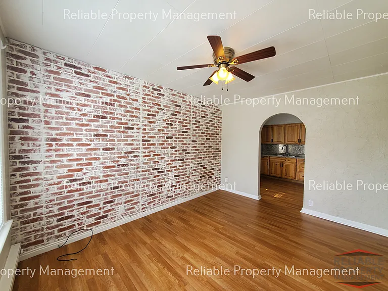 1497 Mound Ave — Photo 2