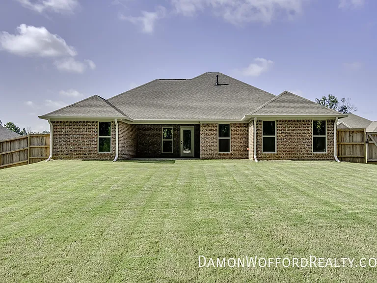 538 Patrick Farms Dr — Photo 7