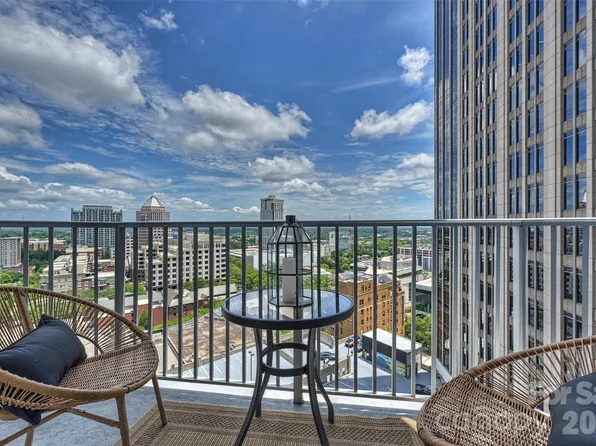 210 N Church St, Charlotte, NC 28202