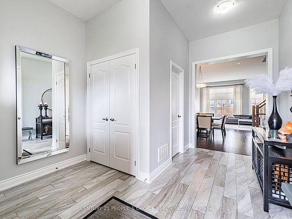 4th image of 65 Honeyview Trl