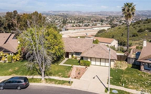 2nd image of 4681 Bella Vista Dr