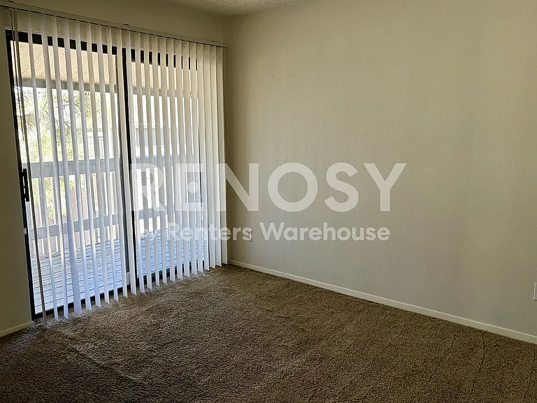 18003 E Ohio Ave #201 — Photo 9