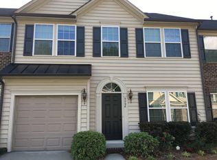 2228 Whitford Ln, Charlotte, NC 28210