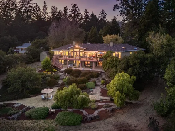 2158 Sunny Acres Dr, Santa Cruz, CA 95060