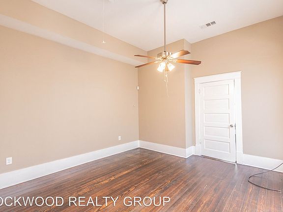 2nd image of 1523 W Houston St APT 02