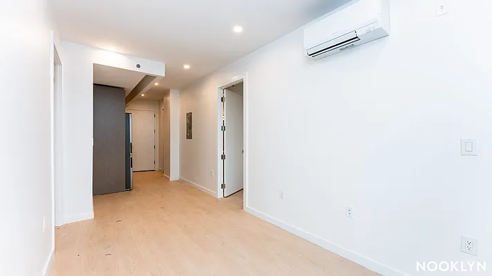 Rented by Nooklyn NYC LLC | media 2