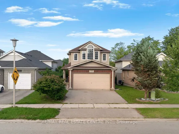 714 Oakcrossing Rd, London, ON N6H 5V9