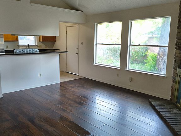 2nd image of 6414 Candleglade Dr