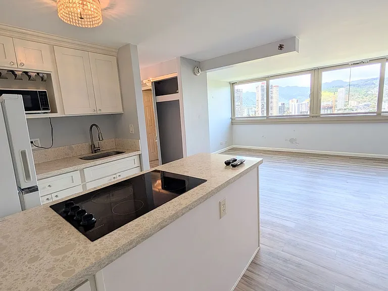 445 Seaside Ave #1902 — Photo 6