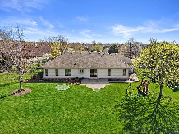 2nd image of 209 Green Valley DRIVE