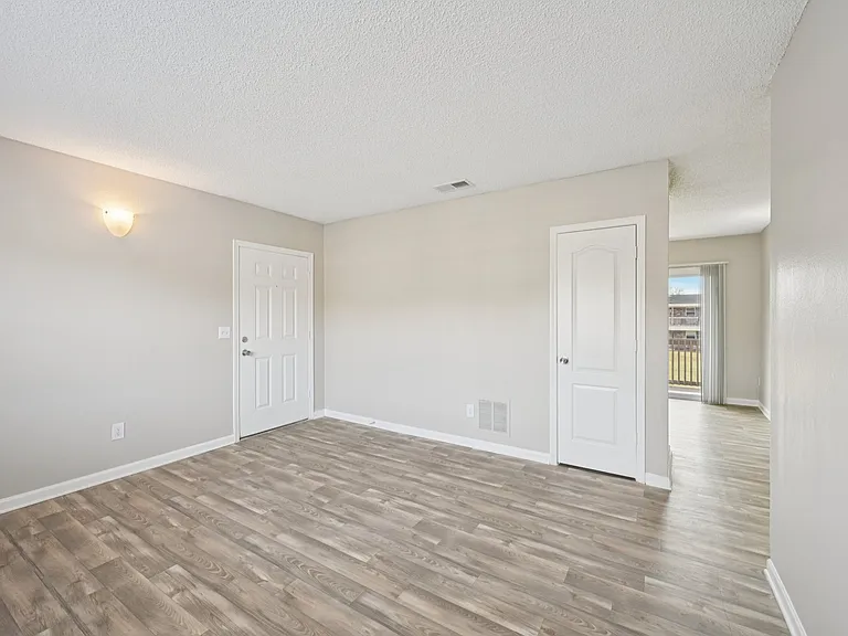Sea Oats Apartments — Photo 15