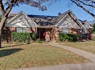 2903 Rambling Dr, Dallas, TX 75228
