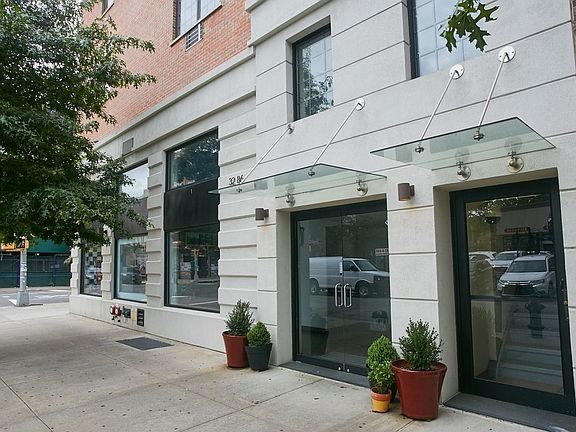 3rd image of 3286 41st St APT 4A