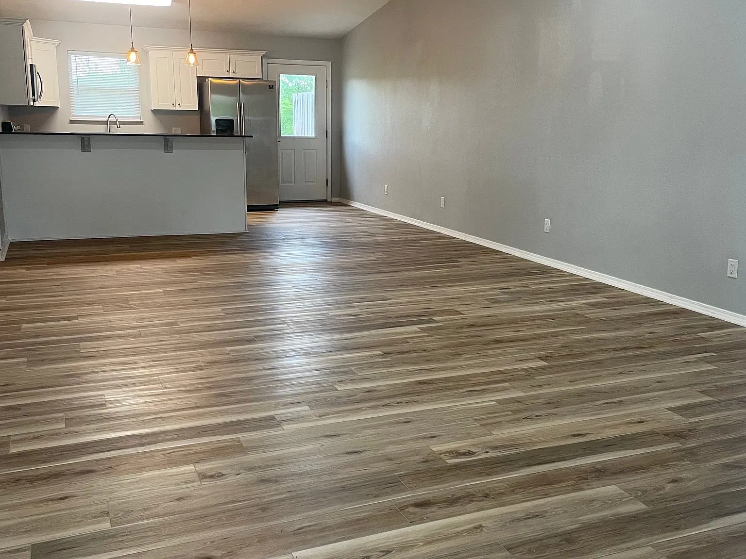 2 bed, 2.0 bath, 1220 sqft, $1,300 — Photo 3
