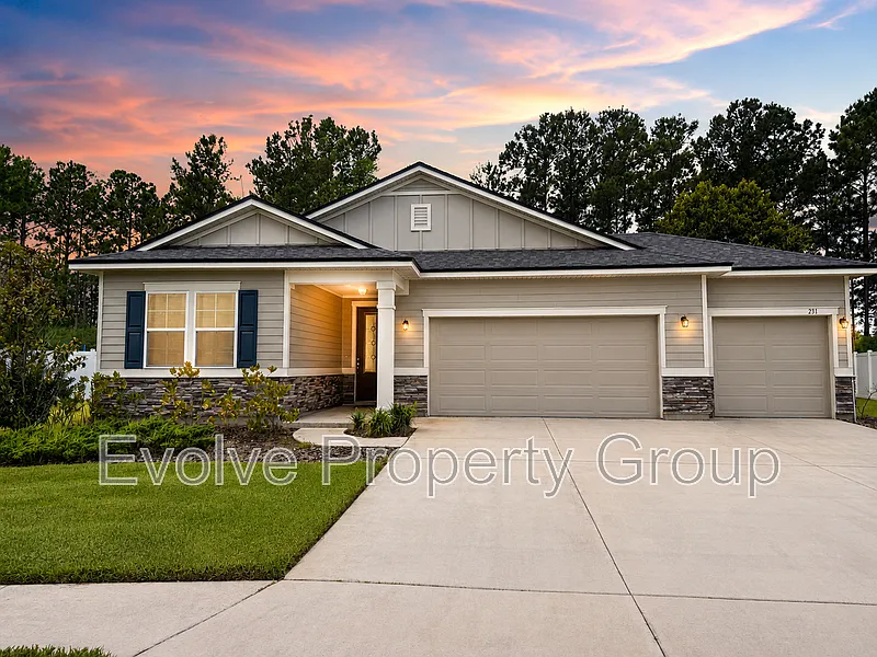 231 Flach Dr