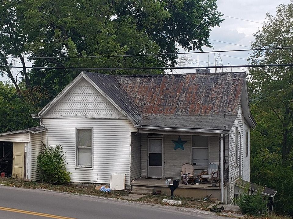 2nd image of 550 New Lair Rd