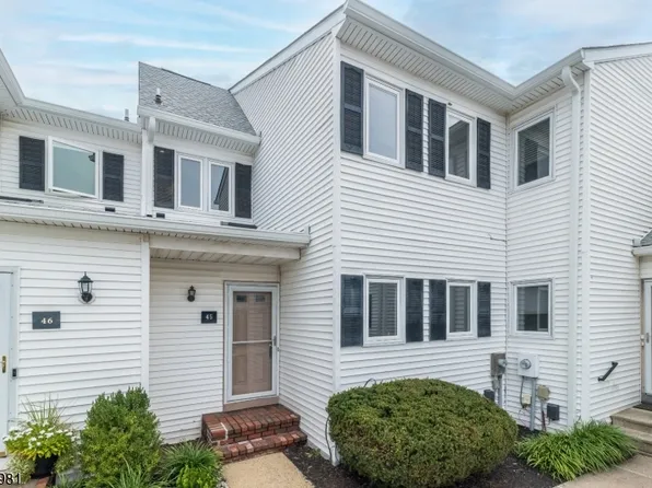 45 Coppermine Vlg, Flemington, NJ 08822