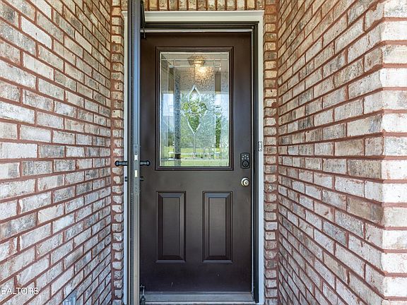 5th image of 2102 Griffitts Mill Cir