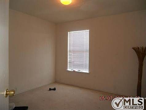 4th image of 1611 Swanson Dr