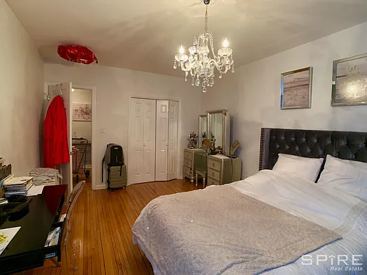 Rented by Spire Group | media 8