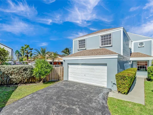 10029 SW 223rd Ln, Cutler Bay, FL 33190