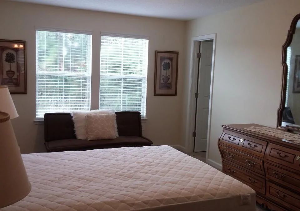 49 Moultrie Village Ln