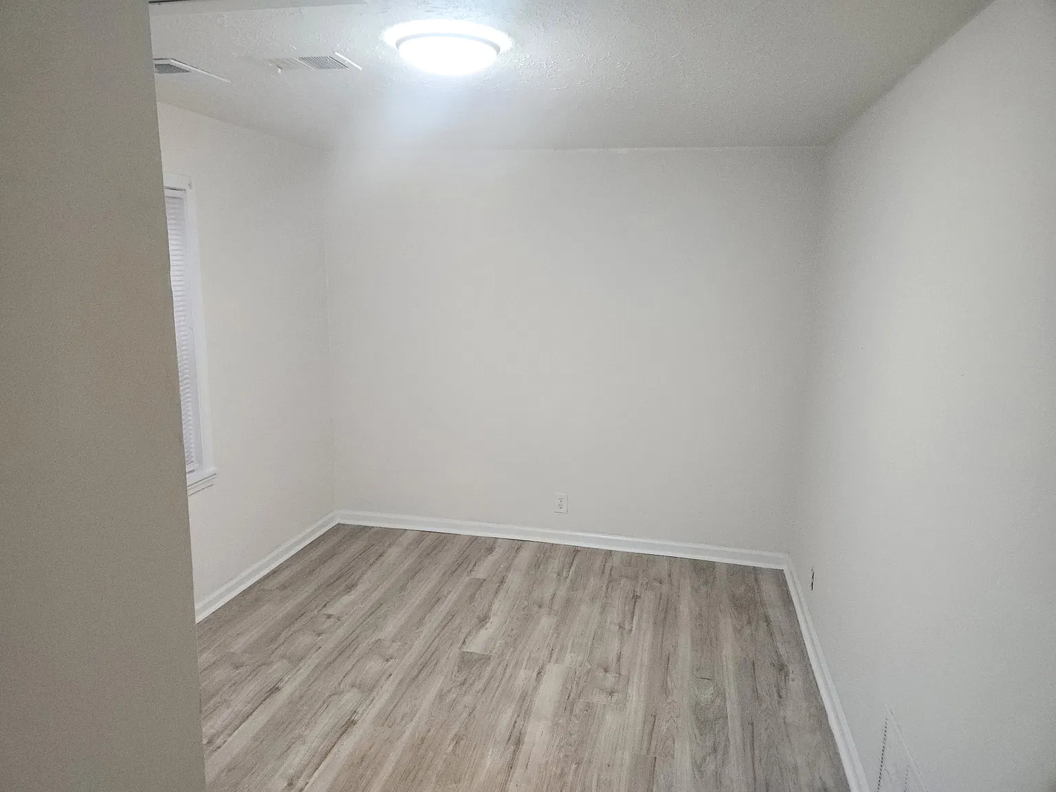 2 bed, 775 sqft, $1,150 — Photo 4
