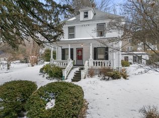 76 Seaver St, Wellesley, MA 02481